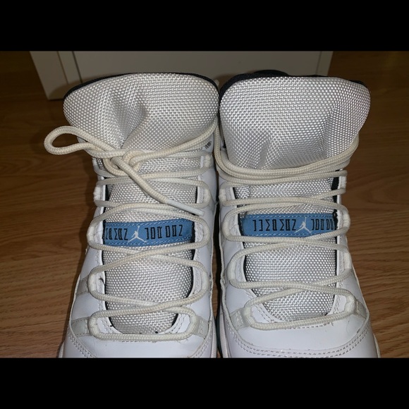 Jordan 11’s - Picture 5 of 8